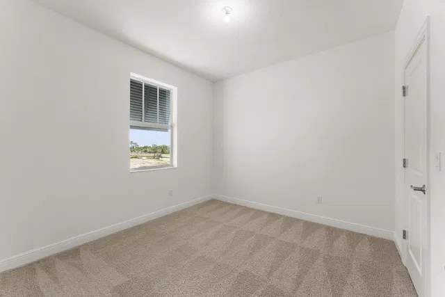 Residence photo 8