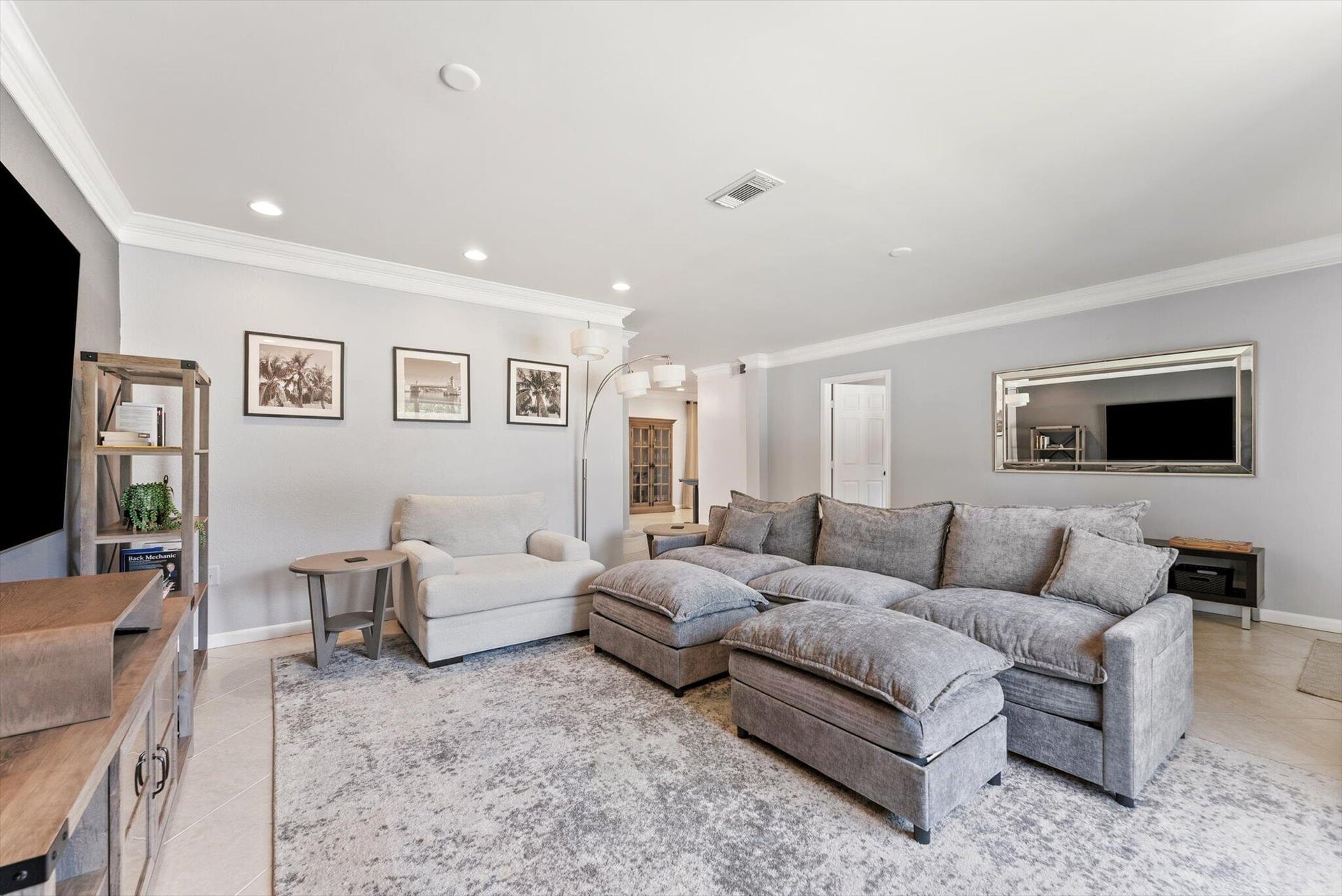 Residence photo 6