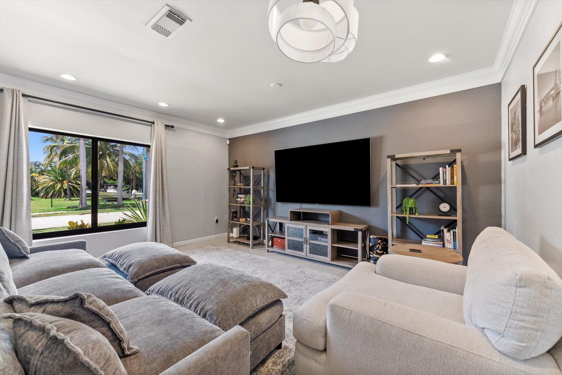 Residence photo 5