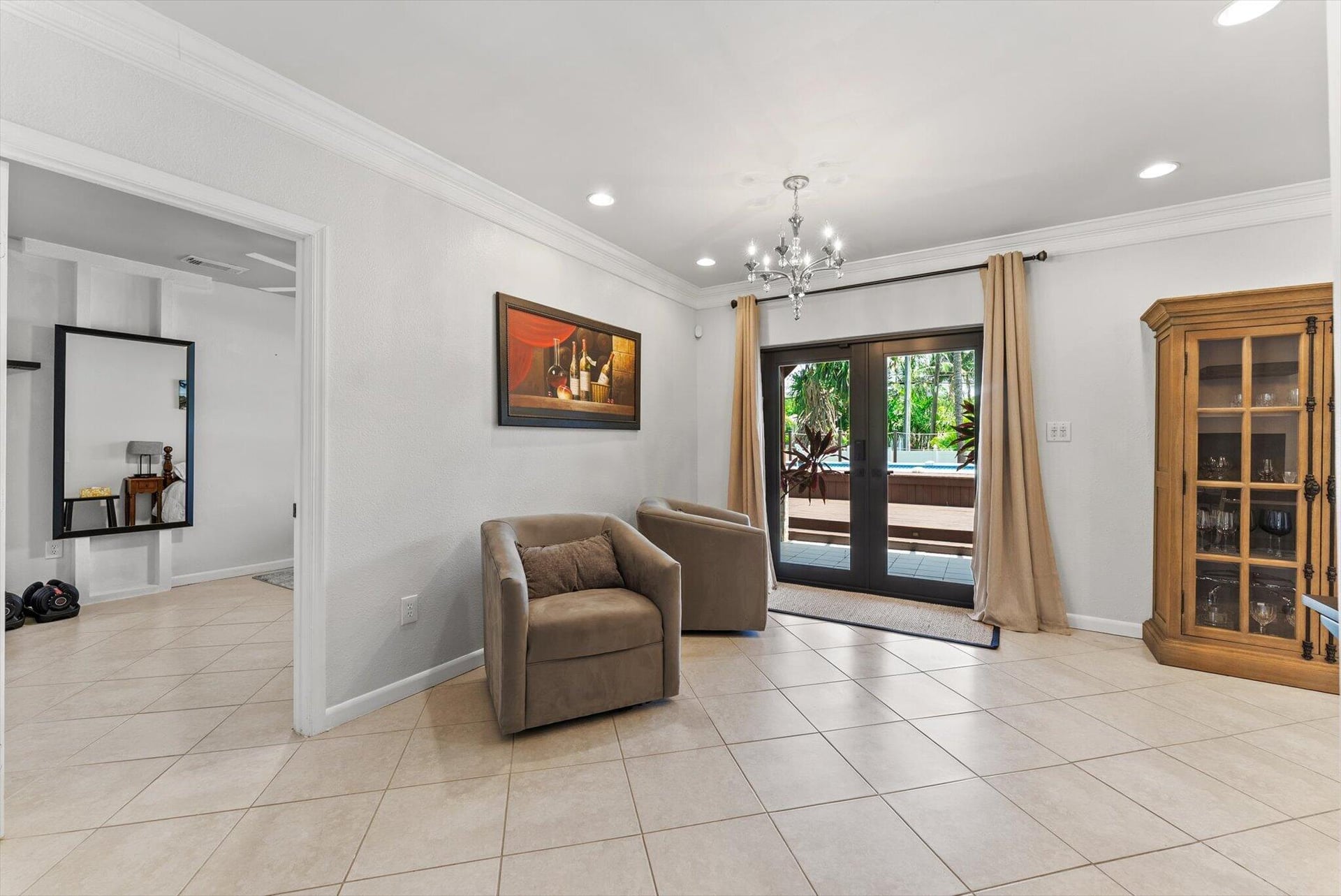 Residence photo 8