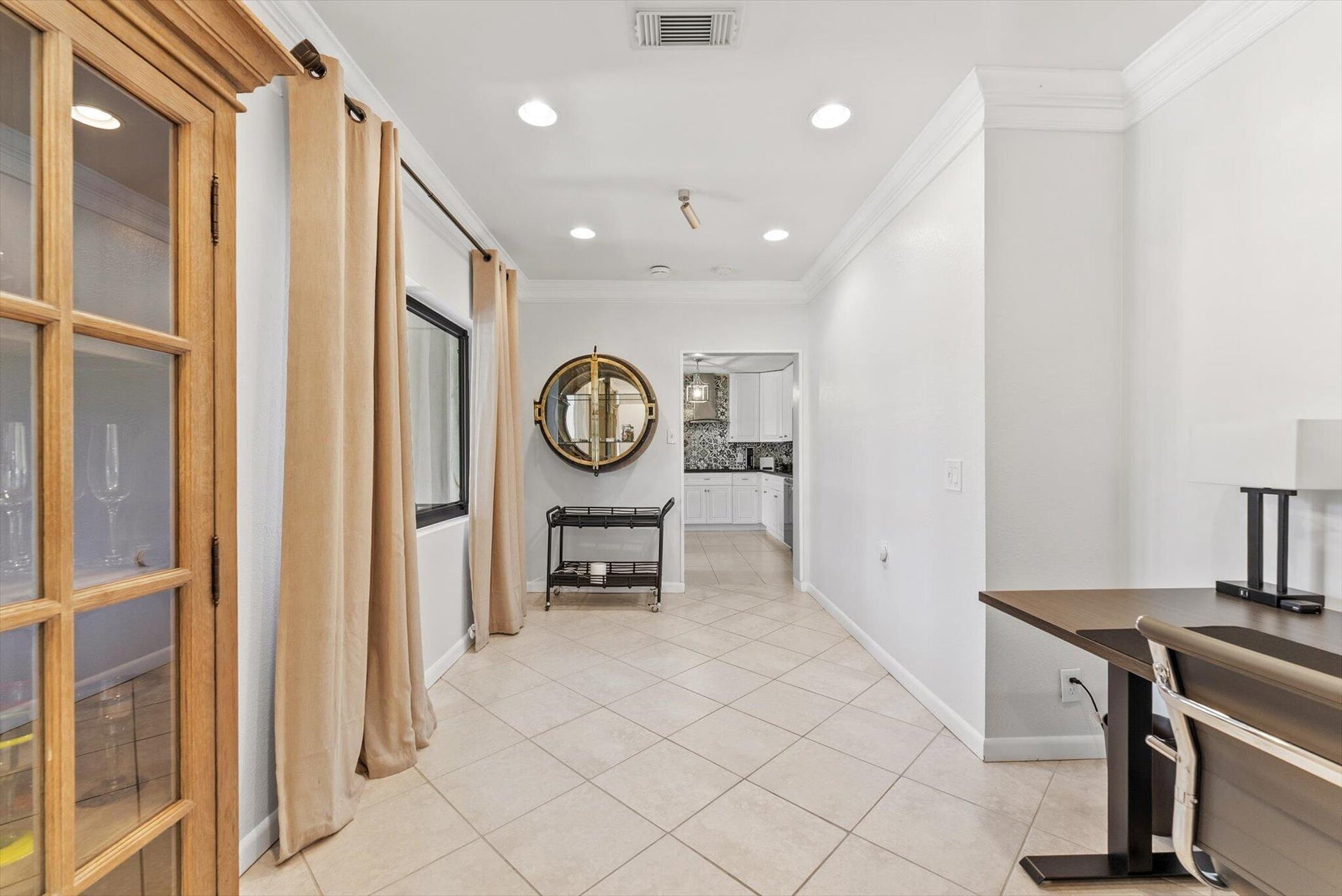 Residence photo 11