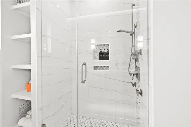  Residence photo 42