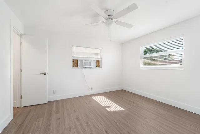 Residence photo 5