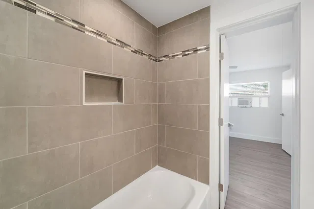 Residence photo 17