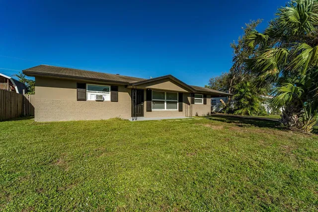 Residence photo 25