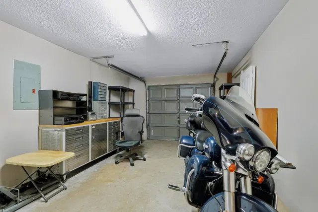 Residence photo 23