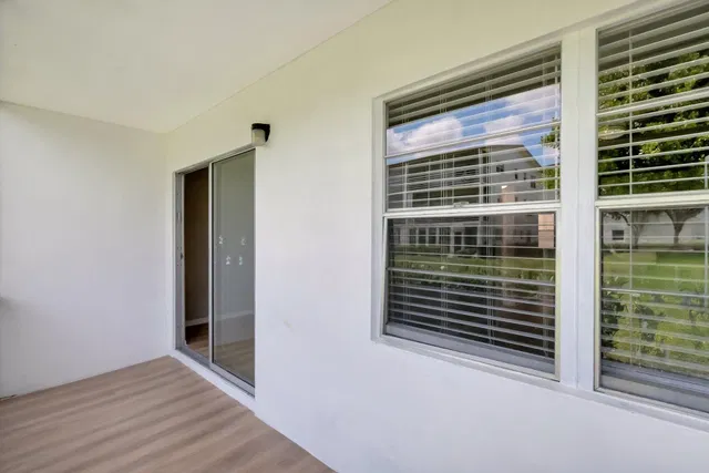 Residence photo 21