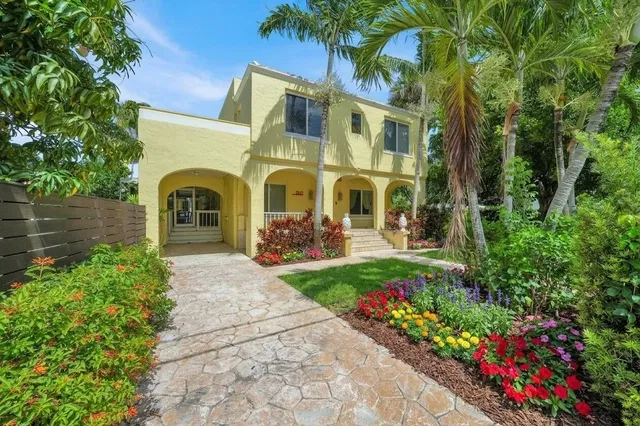 Residence photo 5