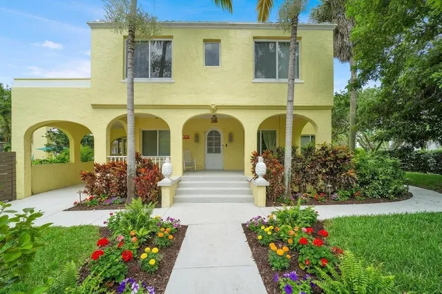 Residence photo 6