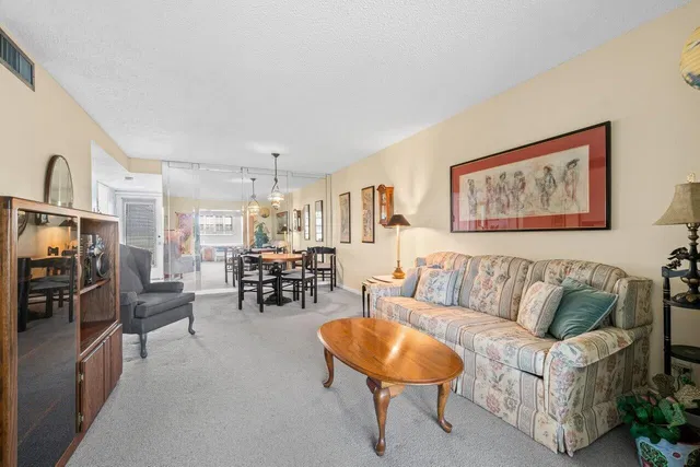 Unit 308 photo 16