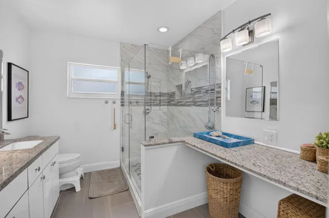 Boca Harbour Residence photo 24