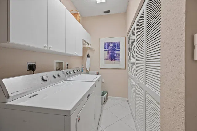 Residence photo 28