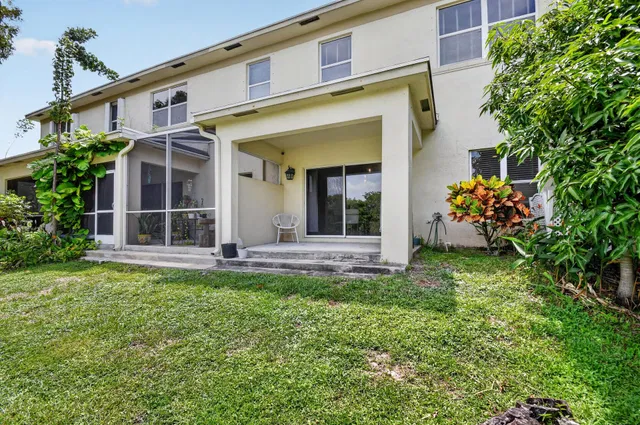  Residence photo 26