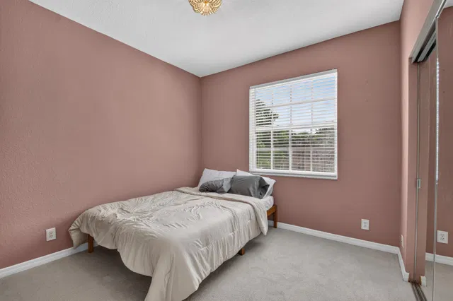  Residence photo 45