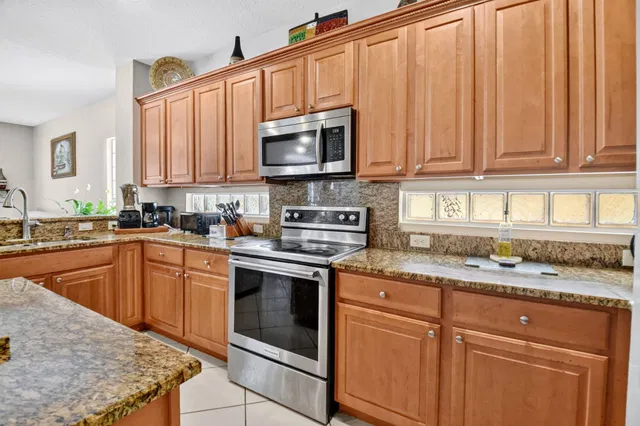 Residence photo 14