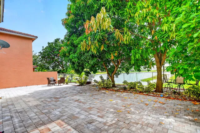 Residence photo 40