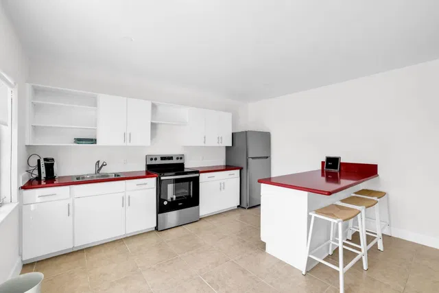 Singer Island Unit 4 photo 13
