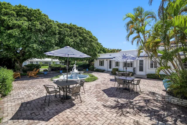 Singer Island Unit 4 photo 18