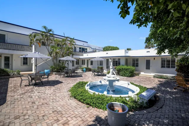 Singer Island Unit 4 photo 20