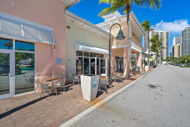 Singer Island Unit 4 photo 23