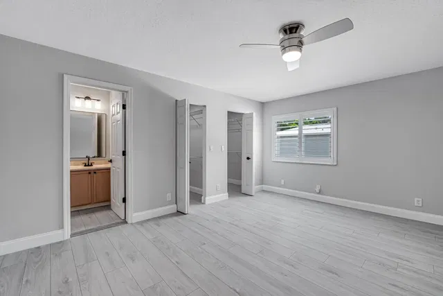 Residence photo 3