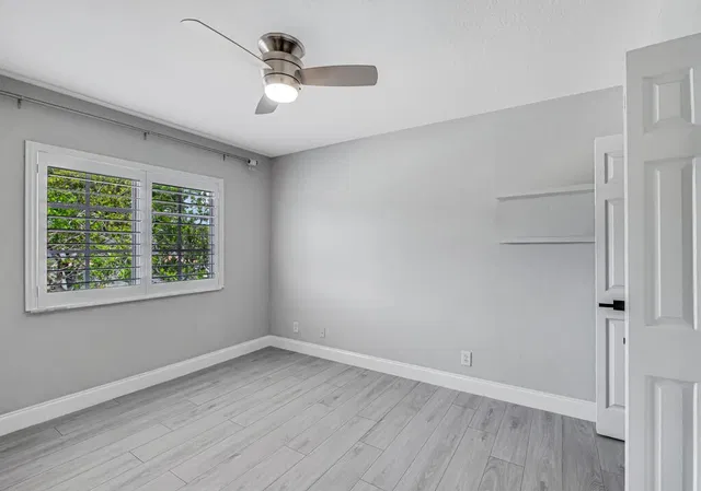 Residence photo 4