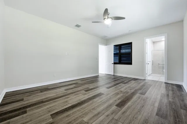 Residence photo 26