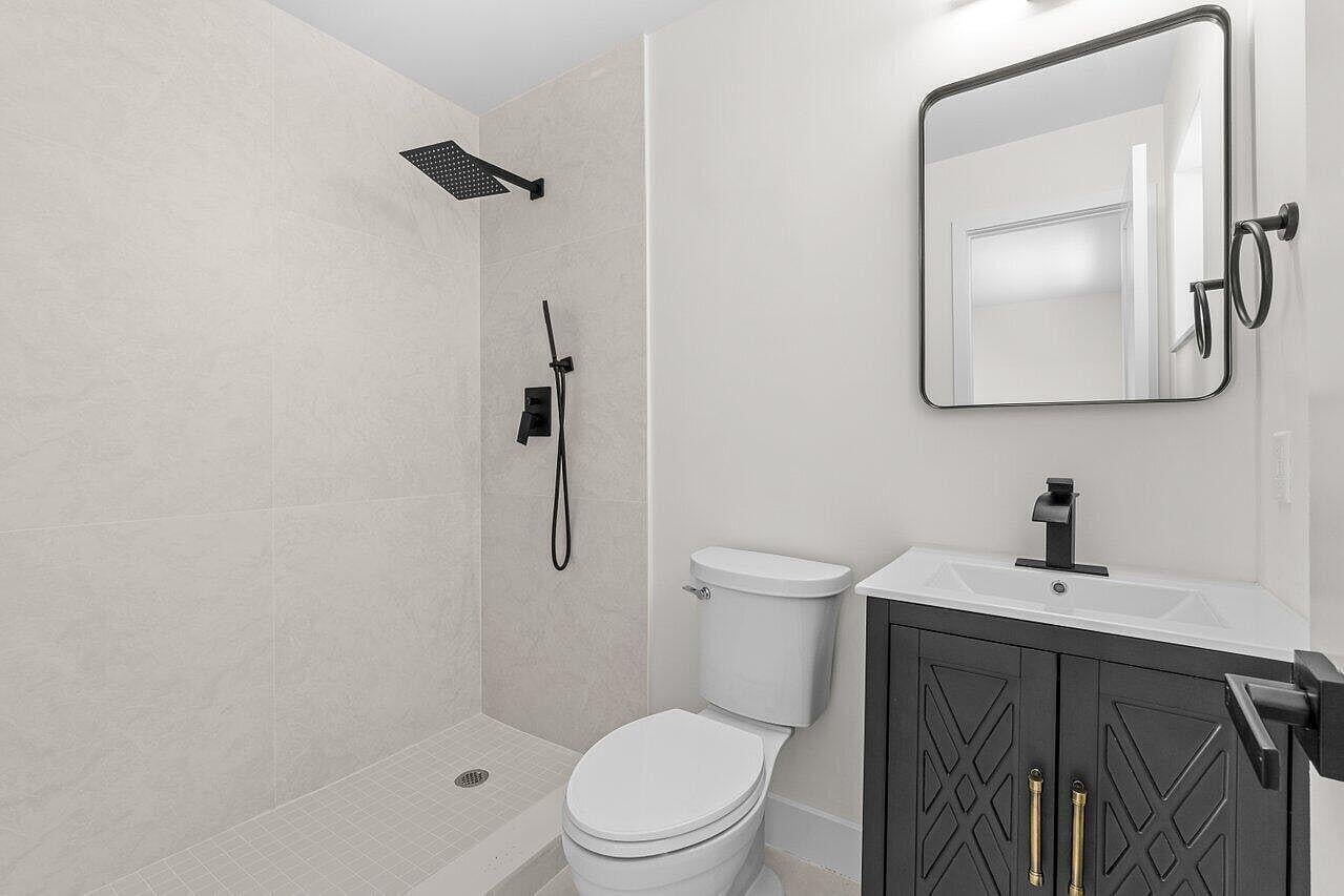 Residence photo 6