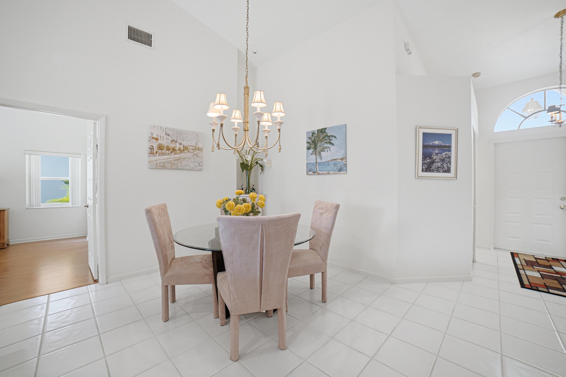  Residence photo 9