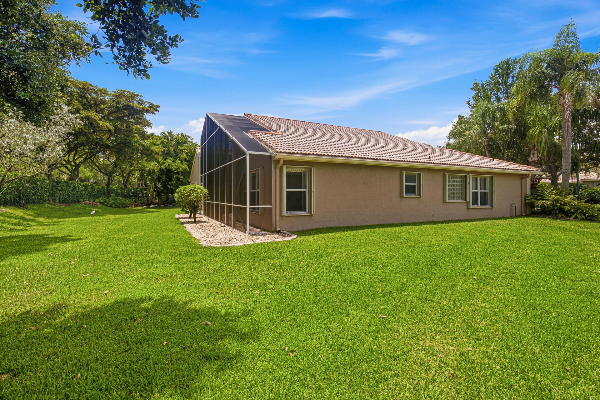 Residence photo 32