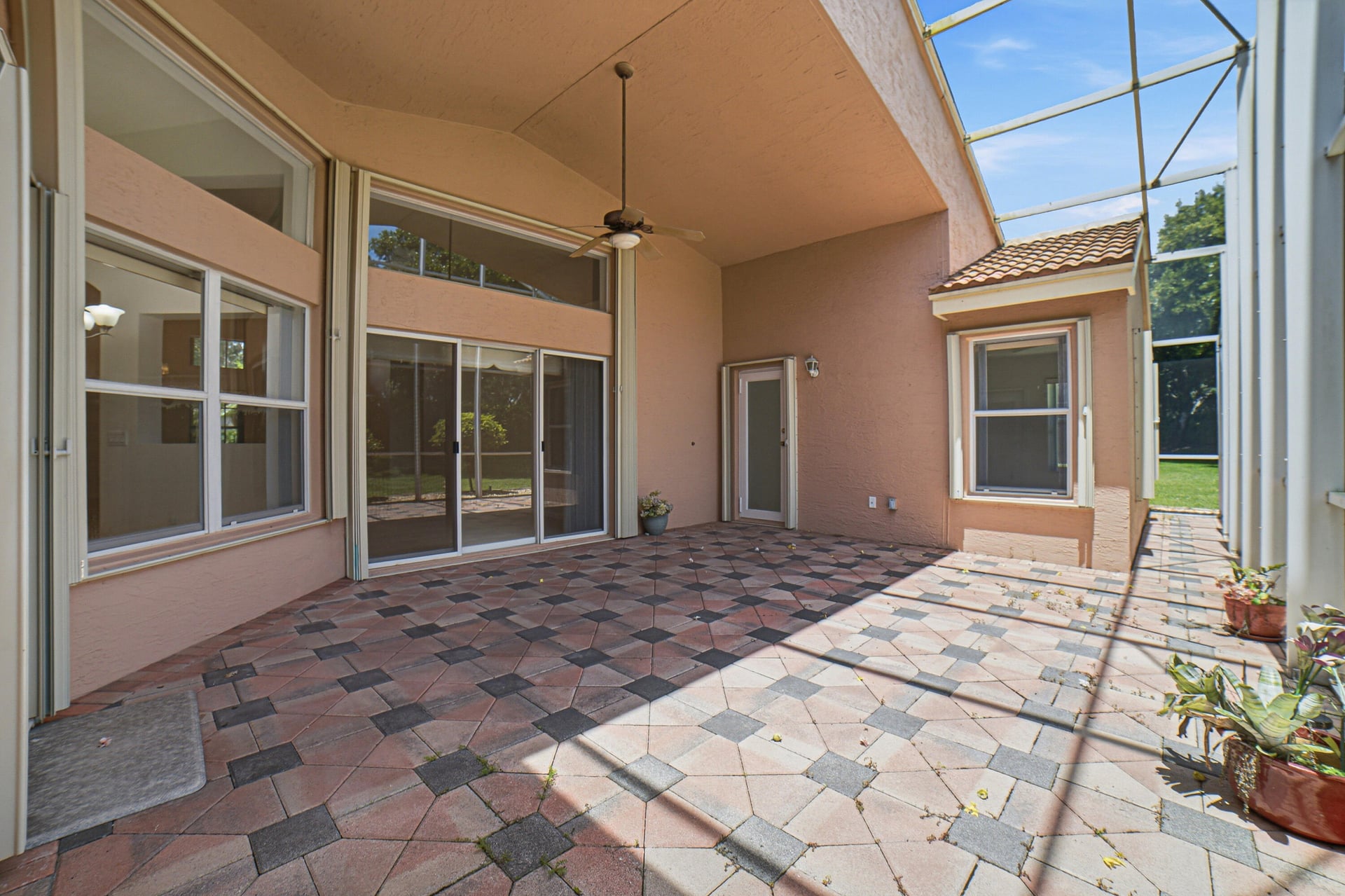  Residence photo 38