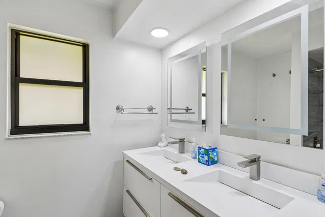 Boca West Country Club Residence photo 31
