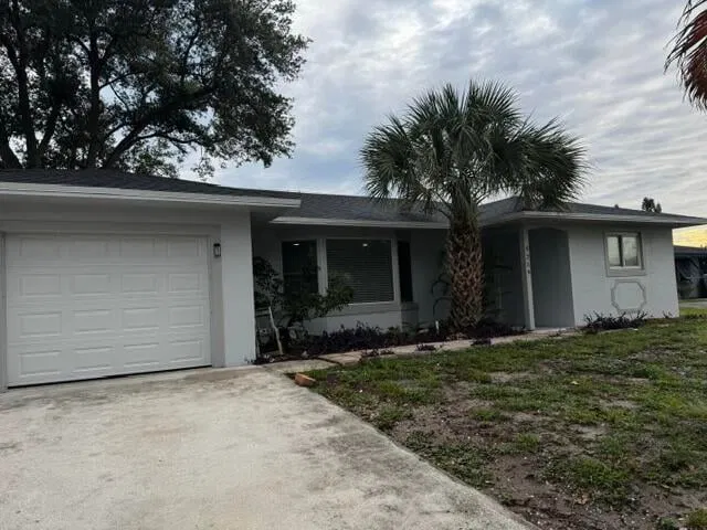  Residence photo 6