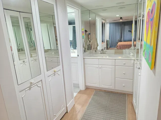 South Palm Beach Unit F405 photo 17