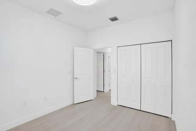 Residence photo 36