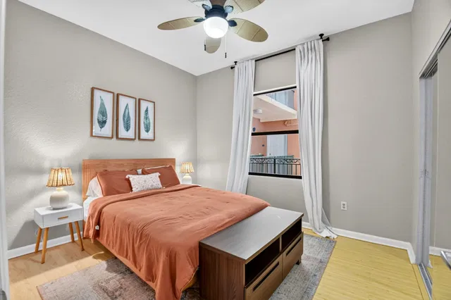 Unit 402 photo 17