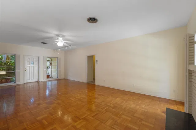 Sewall's Point Residence photo 15
