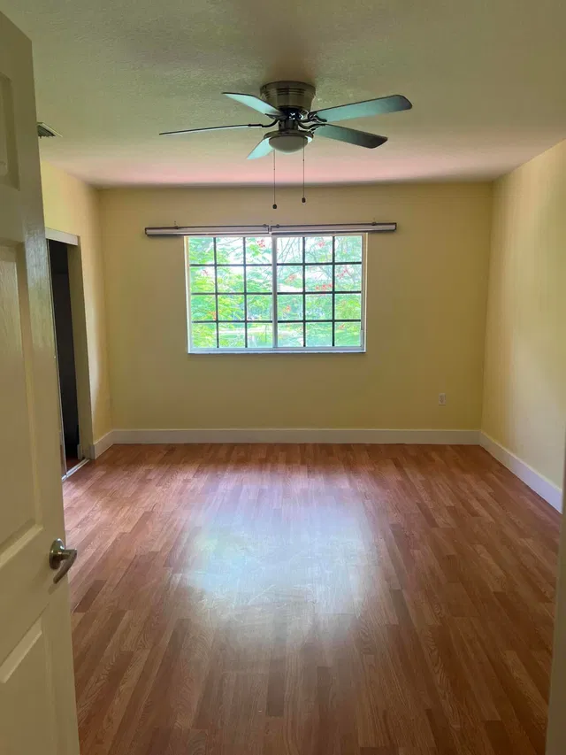  Residence photo 5