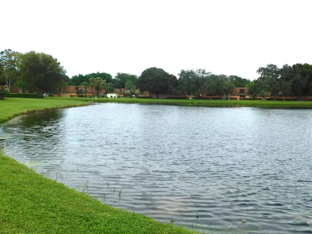 Residence photo 18