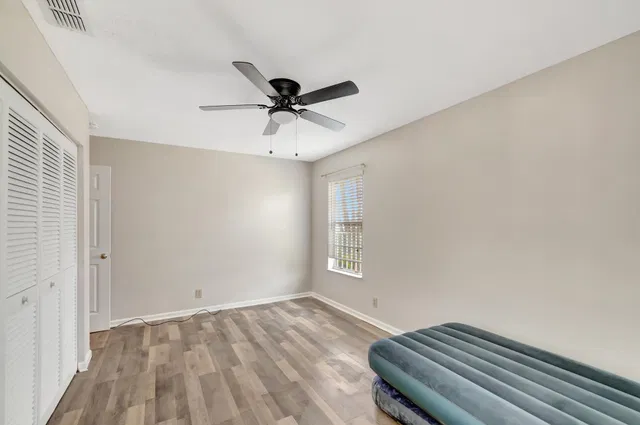  Residence photo 18