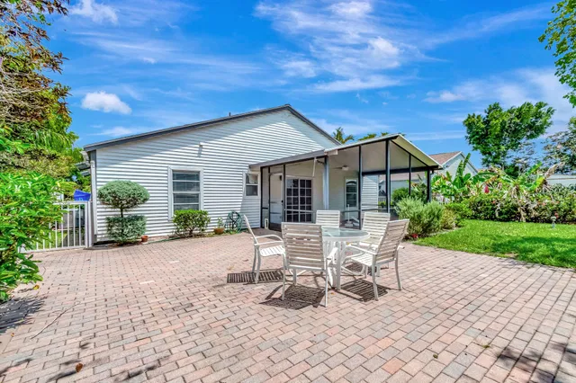  Residence photo 27