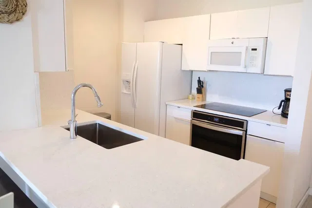 Courtyards in Cityplace Unit 514 photo 8