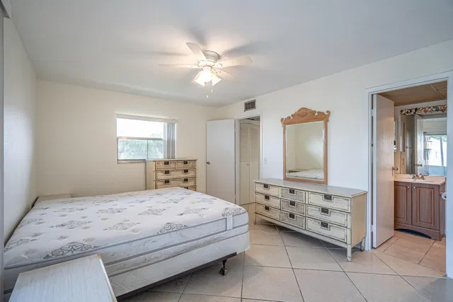 Residence photo 7