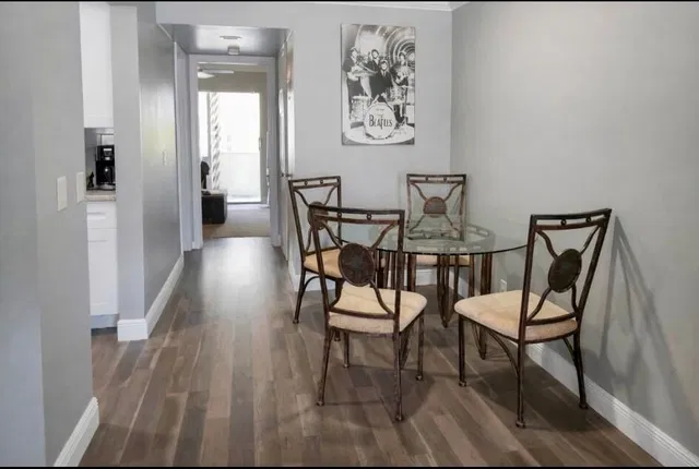  Residence photo 6