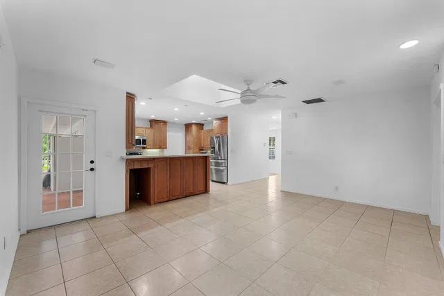  Residence photo 10