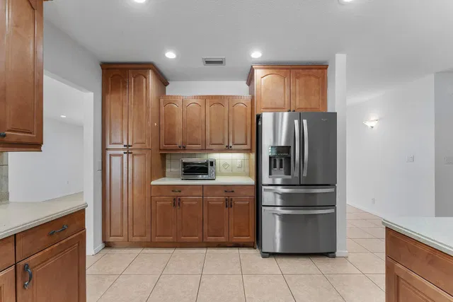  Residence photo 14