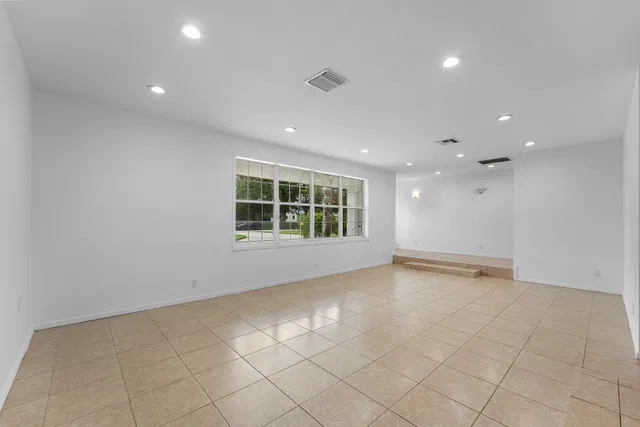  Residence photo 23