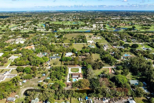  Residence photo 48