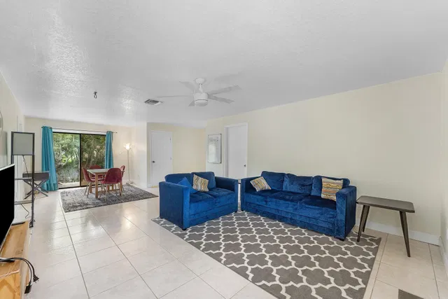  Residence photo 58