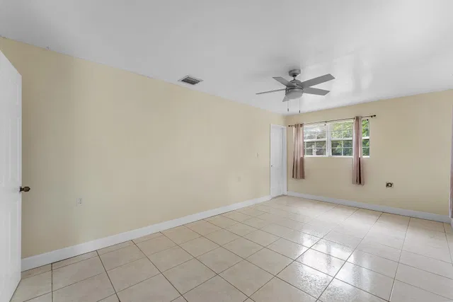  Residence photo 63
